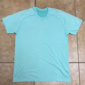 Men’s metal vent tech